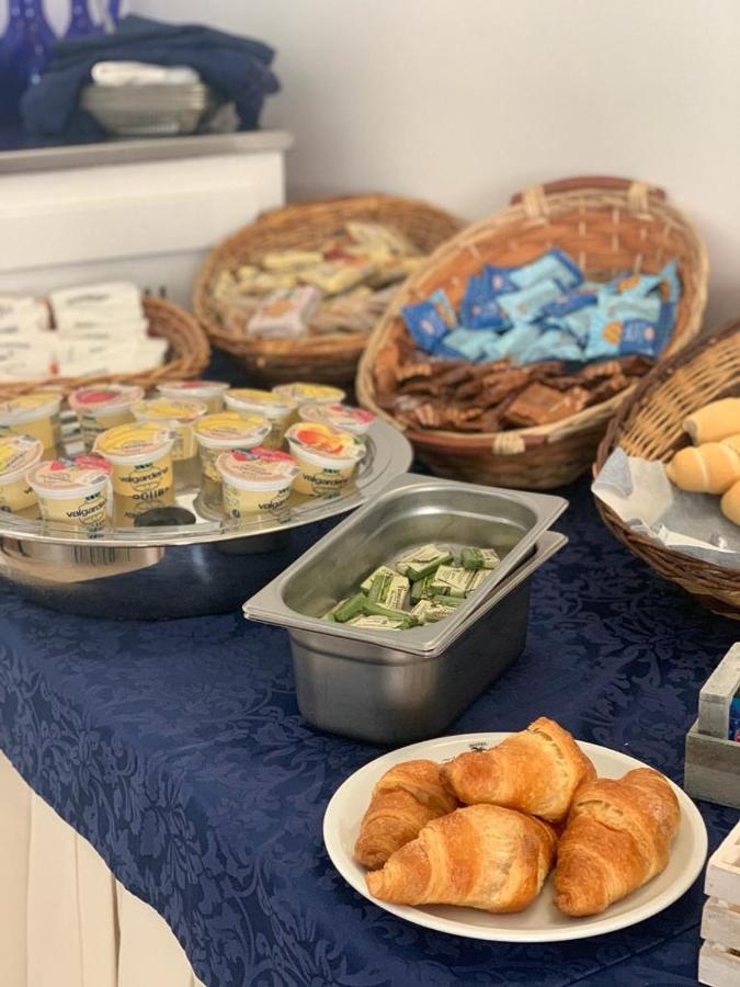 Hotel Villa Isola Rimini Dış mekan fotoğraf