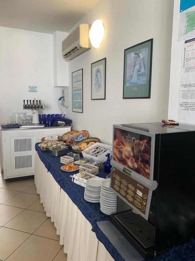 Hotel Villa Isola Rimini Dış mekan fotoğraf