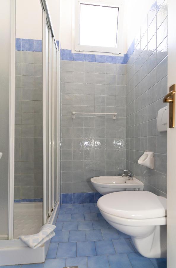 Hotel Villa Isola Rimini Dış mekan fotoğraf
